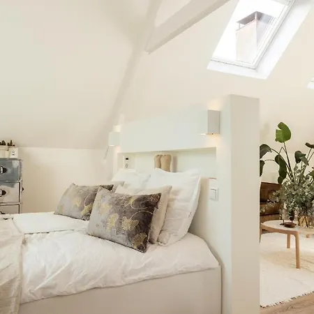 Huize Copes Den Haag, 2 Bed, 2 Bath Apartamento *
