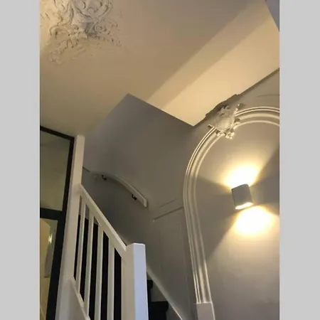 Huize Copes Den Haag, 2 Bed, 2 Bath 헤이그